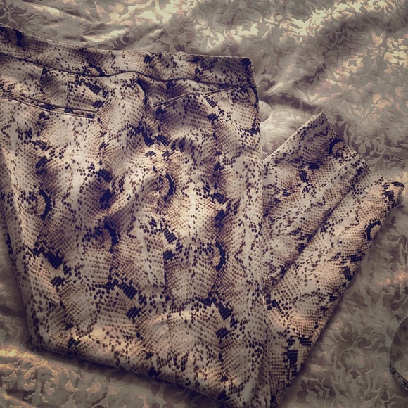 White House Black Market Pants - WHBM Python Slim Ankle Pant